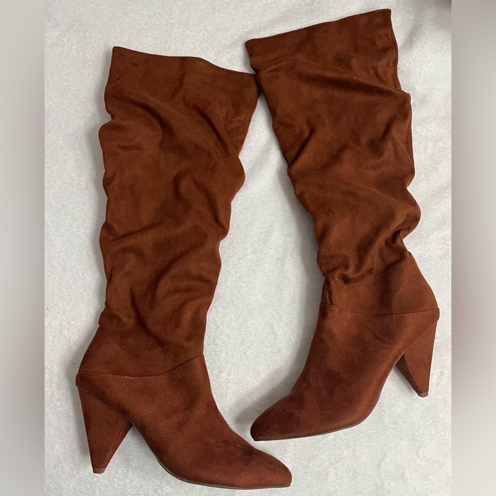 Express brown suede slouchy heeled fall essential boot womens size 9. Like new!